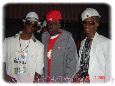 dioumbi and twins
